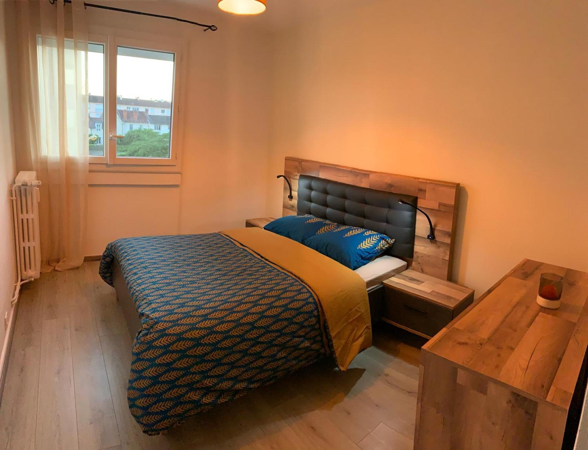 Bel Appartement Renove En Centre Ville Лимож Екстериор снимка
